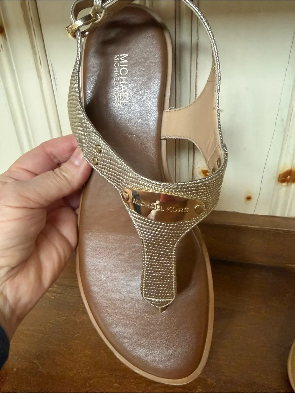 Michael Kors Metallic Gold Thong Sandals size 8